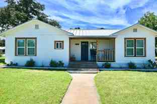 903 Pecan St - Photo 1 of 1