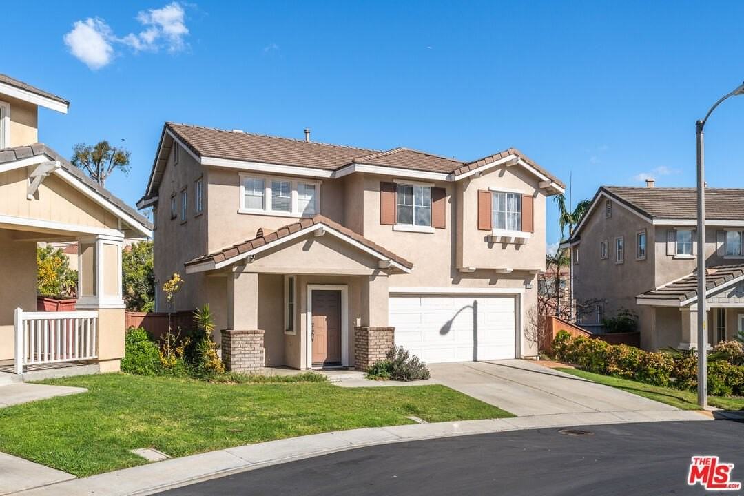 13723 Rancho Ln - Photo 2 of 40