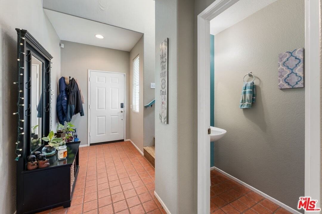 13723 Rancho Ln - Photo 7 of 40