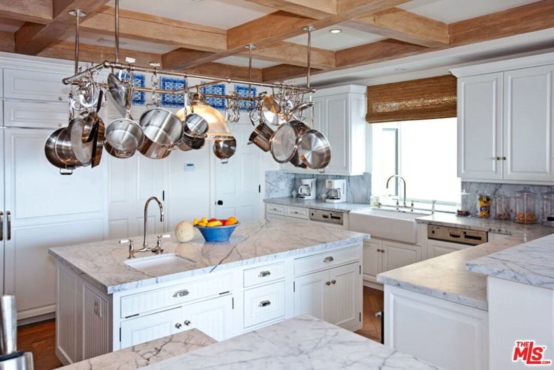 27348 Pacific Coast Hwy - Photo 7 of 30