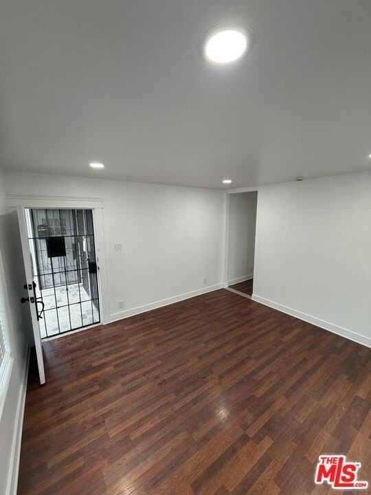 120 N Avenue 25 - Photo 3 of 16