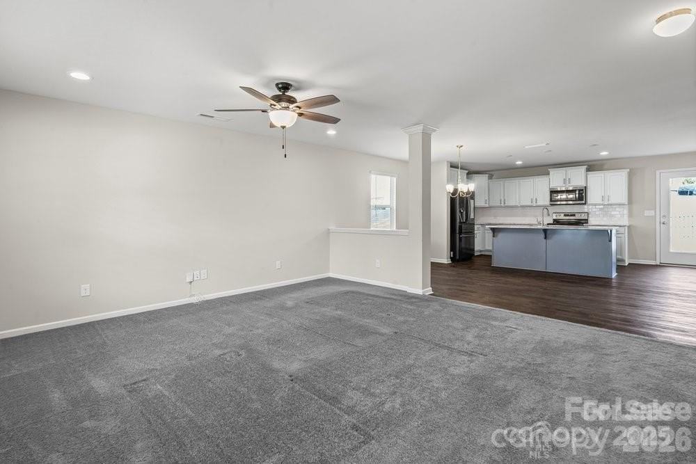 134 Clove Hitch Dr - Photo 3 of 14