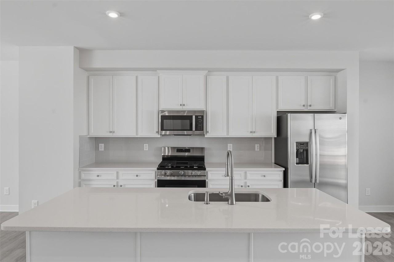 5032 Grain Orchard Rd - Photo 3 of 26