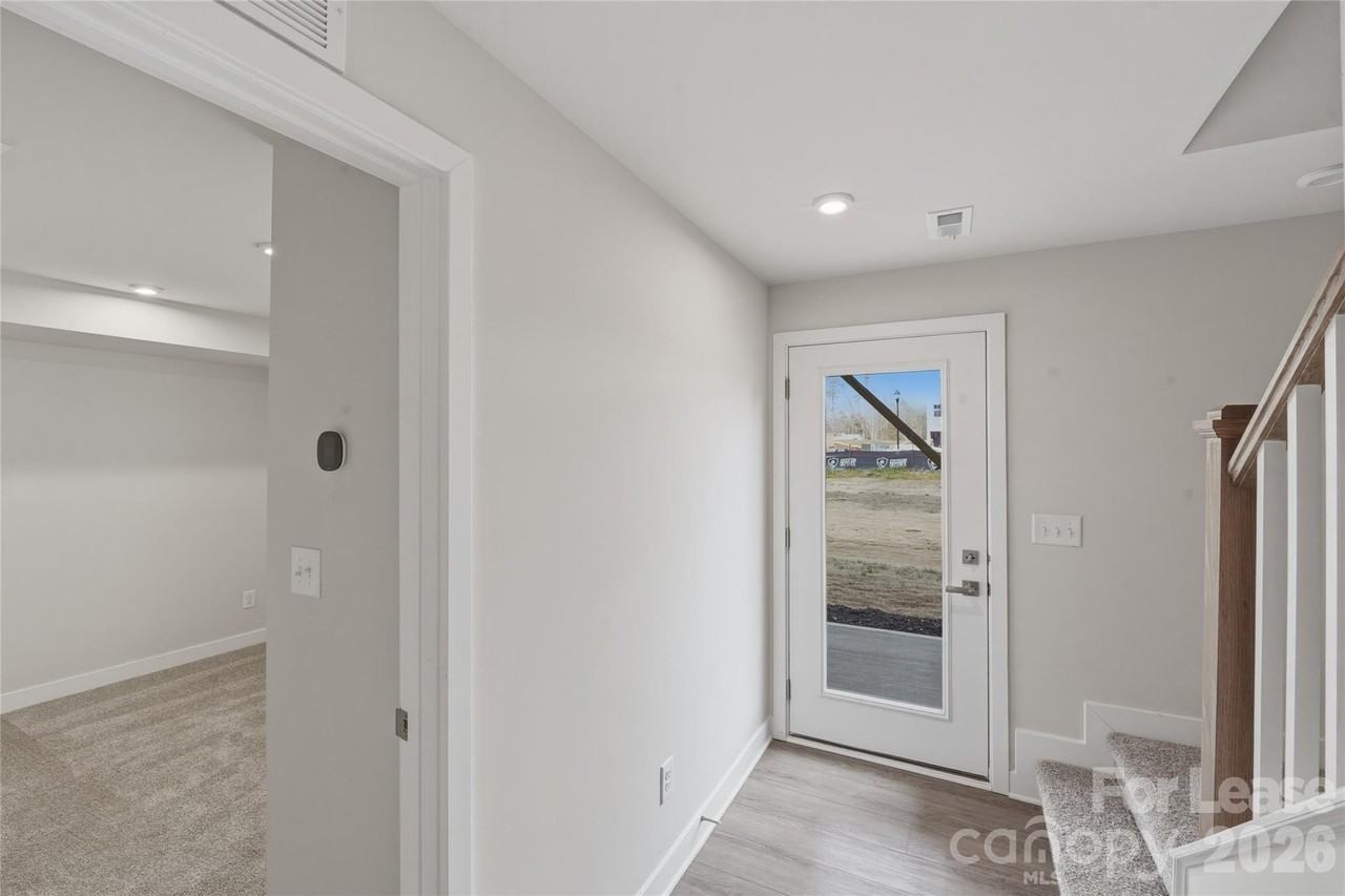 5032 Grain Orchard Rd - Photo 7 of 26