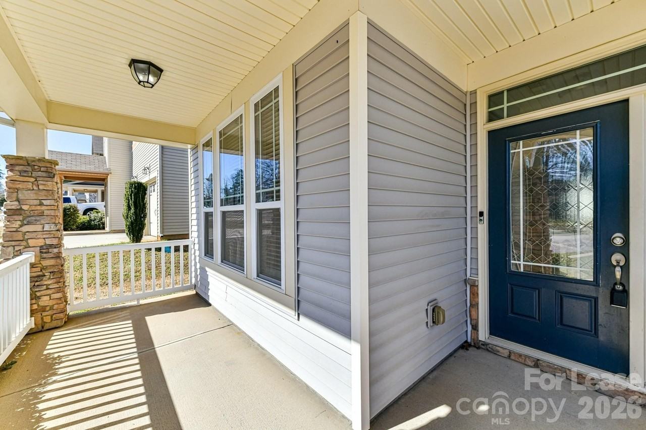 4316 Hubbard Rd - Photo 4 of 46