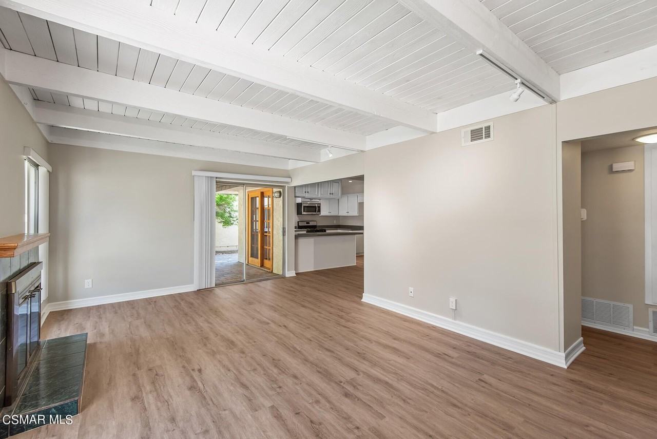 1520 Redwood Cir - Photo 6 of 27