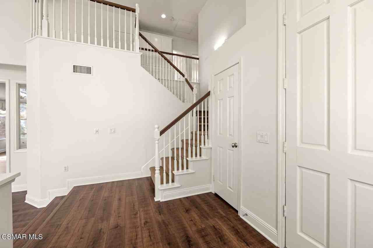 7224 Imbach Pl - Photo 4 of 43