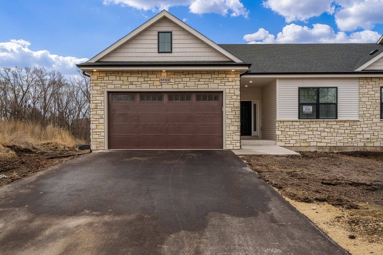 5731 Willow Creek Ln #1 - Photo 2 of 21