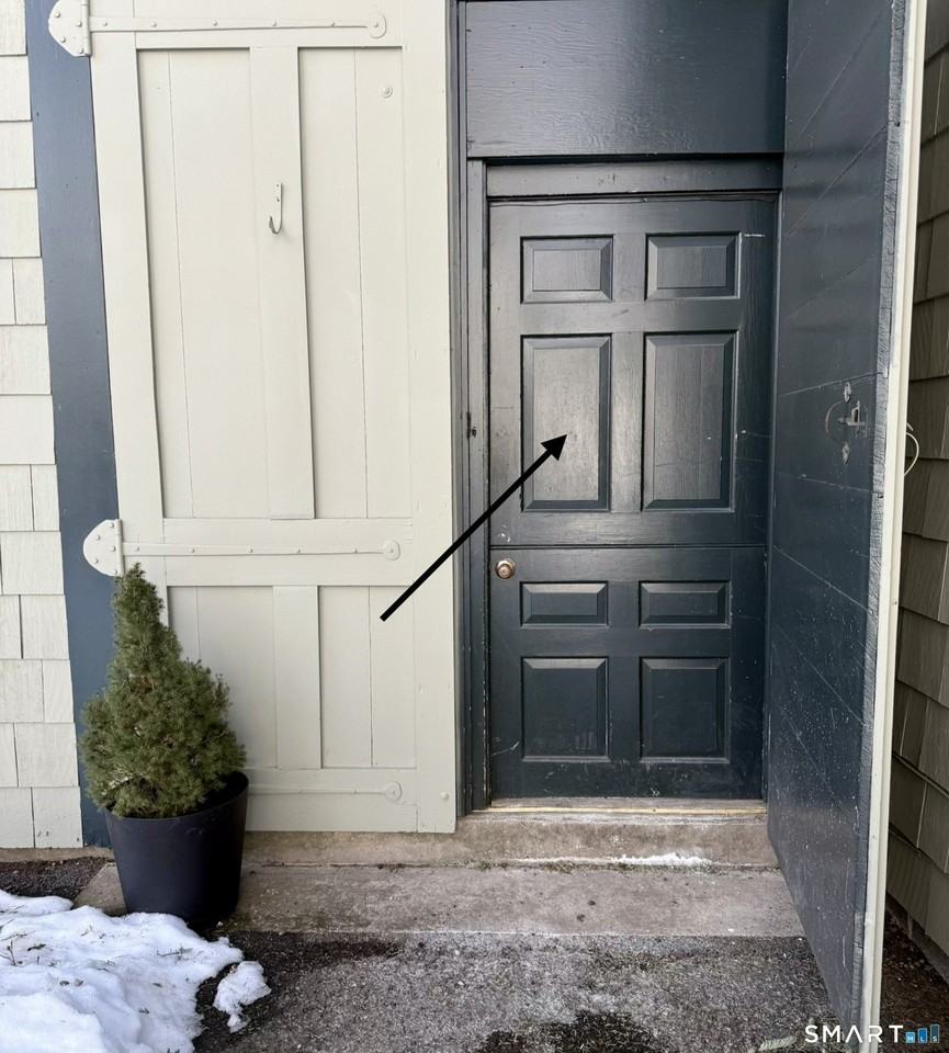 7 Washington Rd - Photo 2 of 18