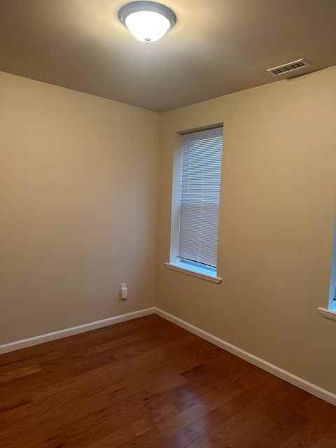 3649 Cottage Ave - Photo 3 of 8