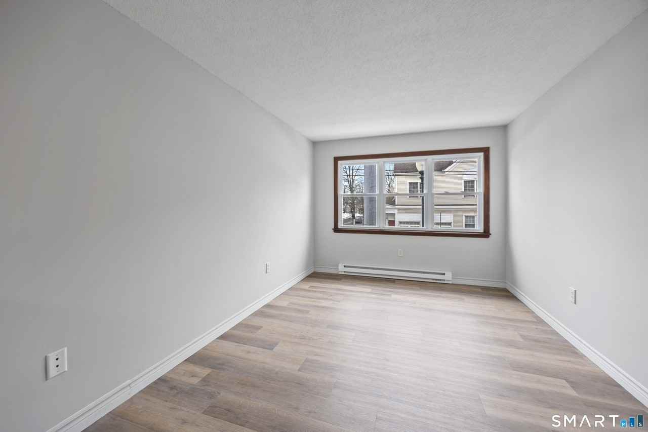 46 N Cherry St Apt 6 #6 - Photo 6 of 26