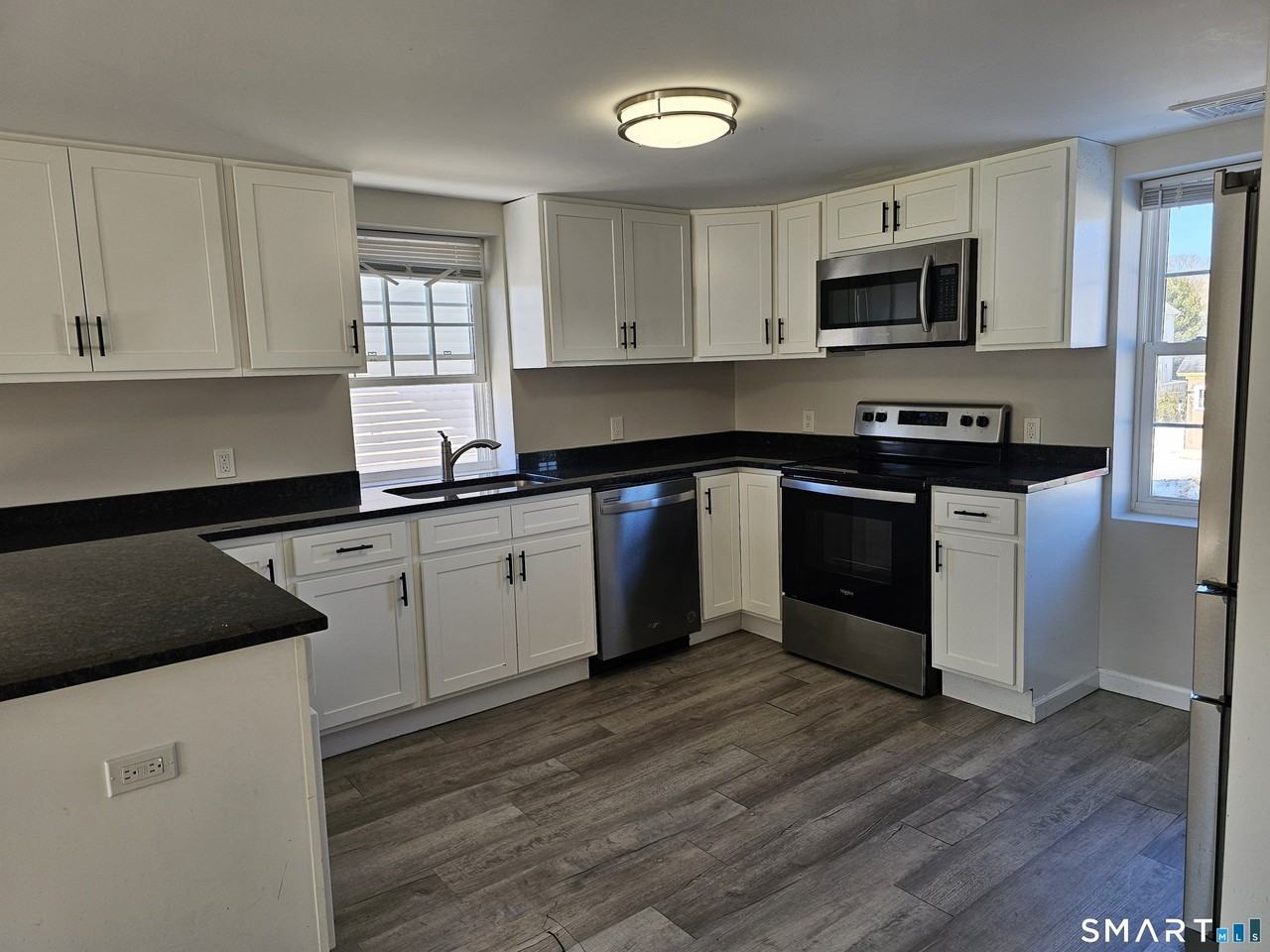 151 E Main St Unit 2b #2B - Photo 3 of 10