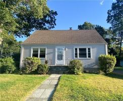 featured image of 458 Meadowside Rd