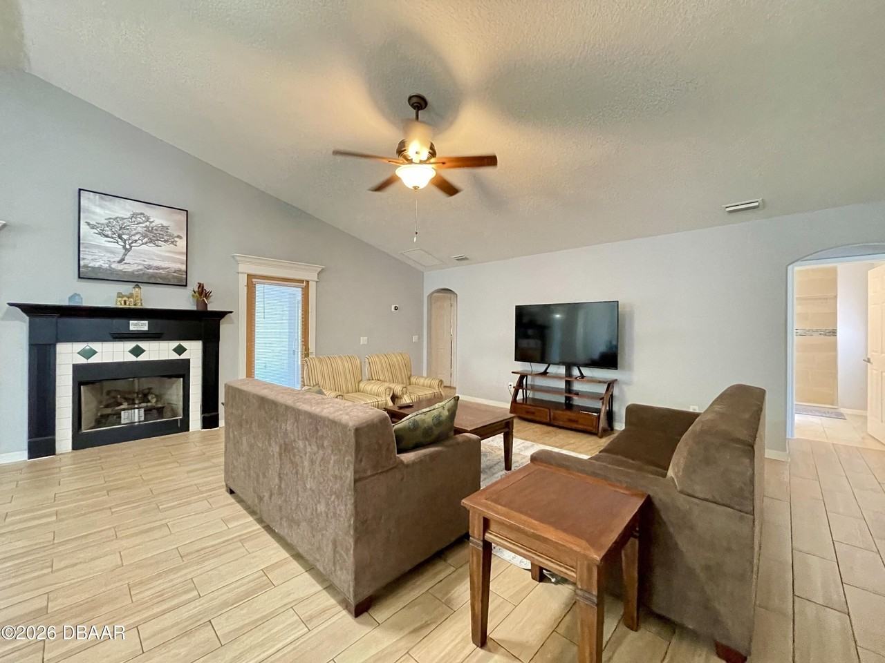 945 Mcdonald Rd - Photo 7 of 31