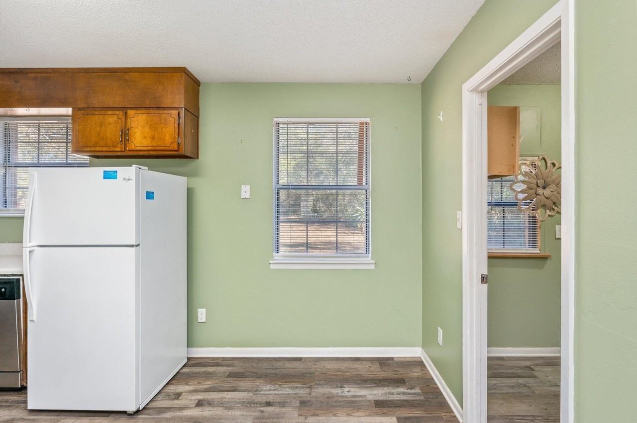 1841 County Highway 183 S - Photo 7 of 24