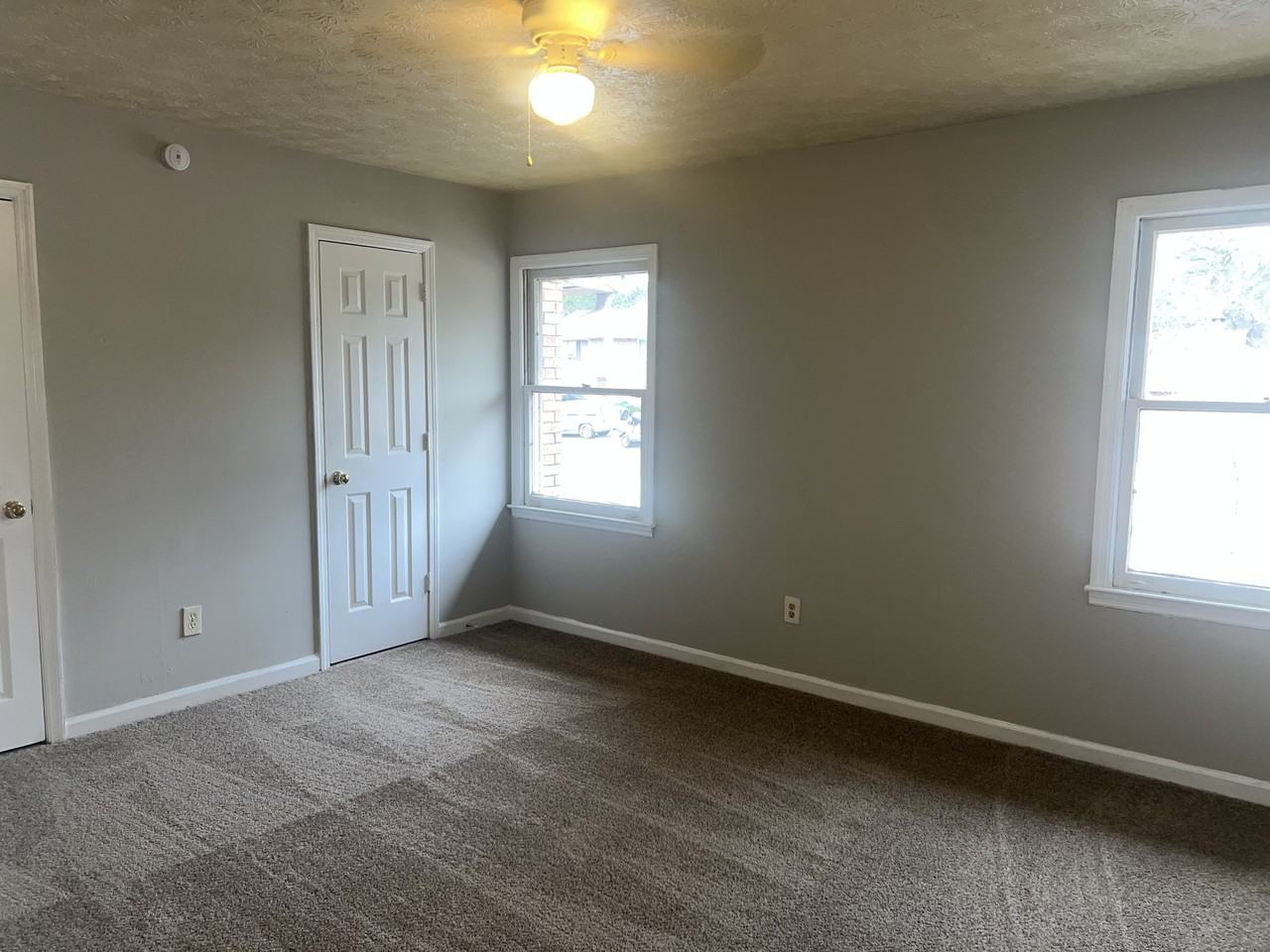 4576 Golf Vista Cir #1 - Photo 6 of 8