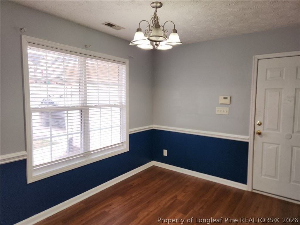 7720 Redwood Ave - Photo 3 of 14