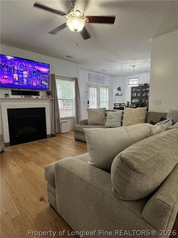 241 Blue Bay Ln - Photo 7 of 29