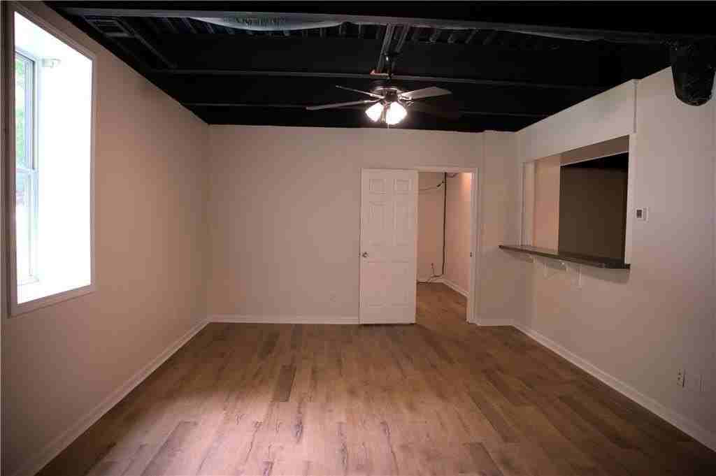 3830 Mathis Airpark Rd Unit B #B - Photo 5 of 18