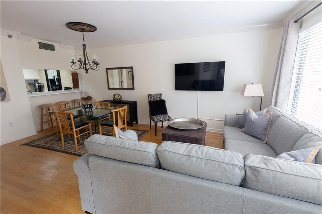 3481 Lakeside Dr Ne Apt 605 #605 - Photo 2 of 50