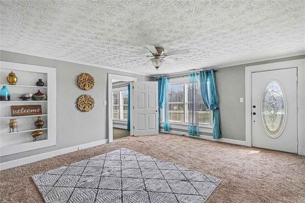 707 E Mcintosh Rd - Photo 5 of 32