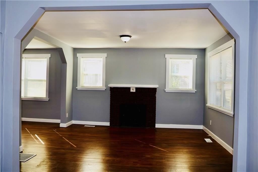 1526 Childress Dr Sw - Photo 4 of 20