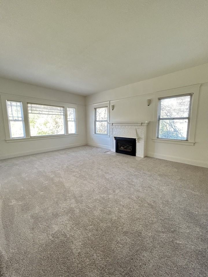 1233 Castro St #1 - Photo 3 of 13