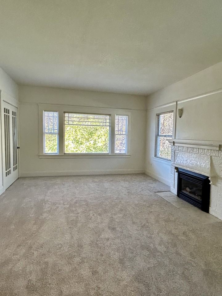 1233 Castro St #1 - Photo 5 of 13