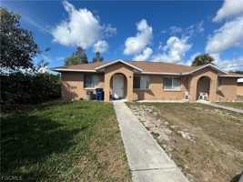 featured image of 17380 W Carnegie Cir #382
