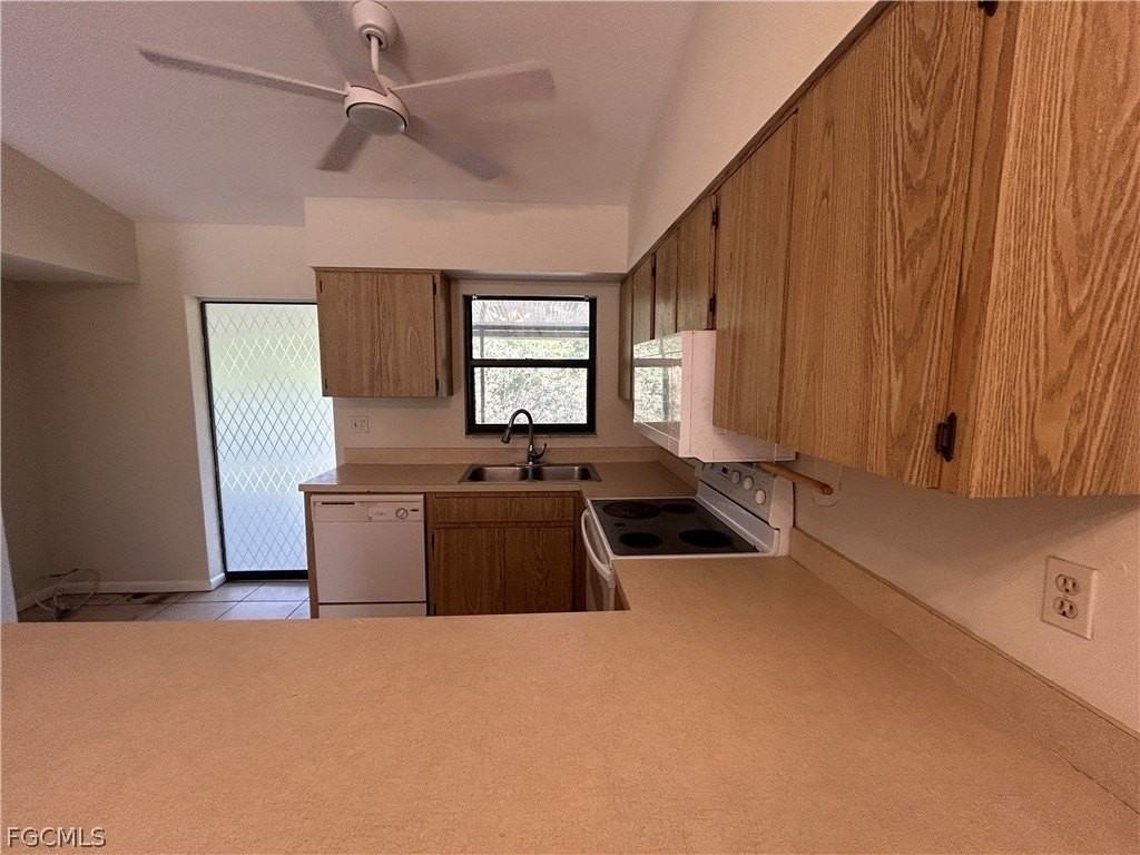 17380 W Carnegie Cir Unit 382 #382 - Photo 3 of 14