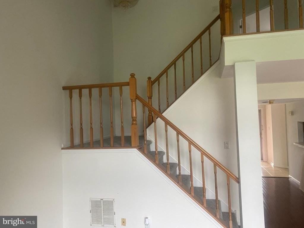 113 N Park Rd - Photo 6 of 16