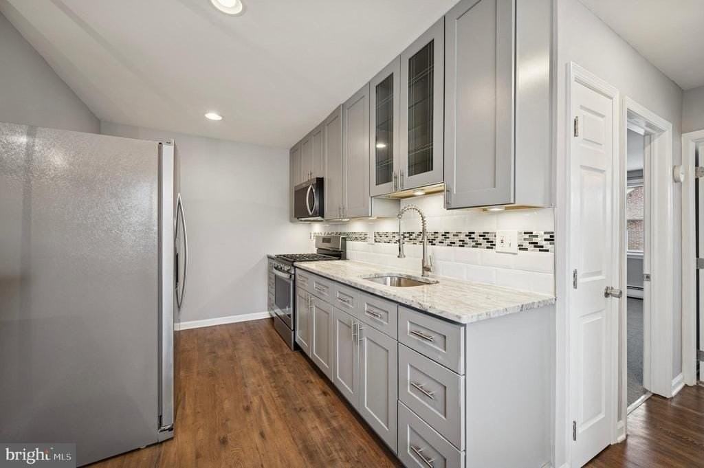 7947 Ferndale St #1stFL - Photo 7 of 20