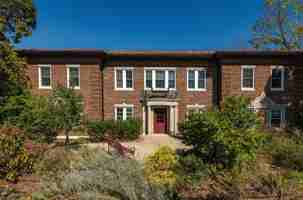 featured image of 1923 Geddes Ave #1