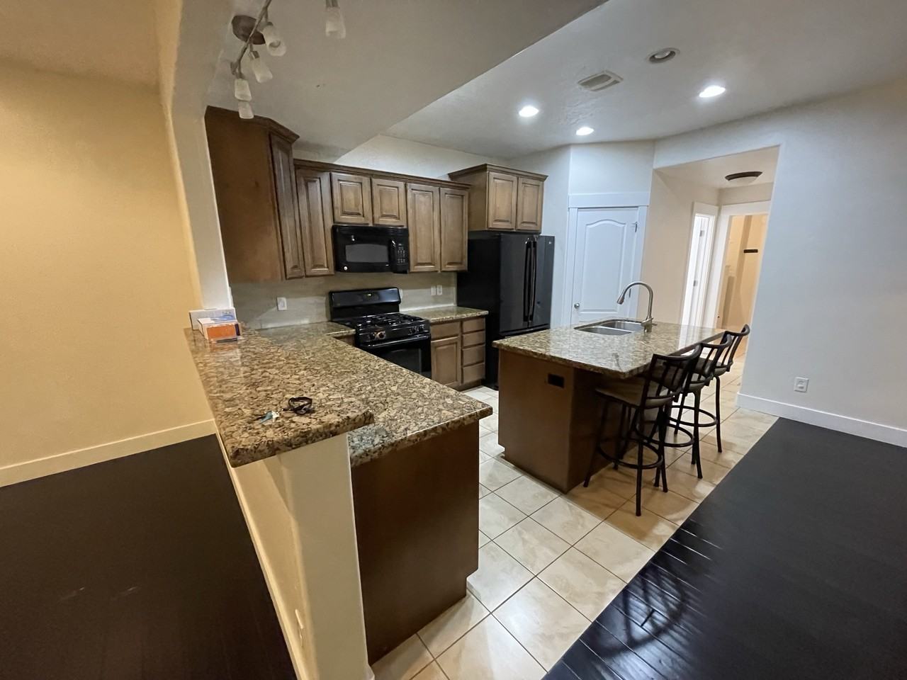 4274 W Lake Bridge Dr #1 - Photo 2 of 35