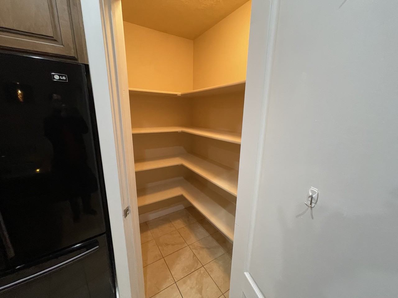 4274 W Lake Bridge Dr #1 - Photo 6 of 35