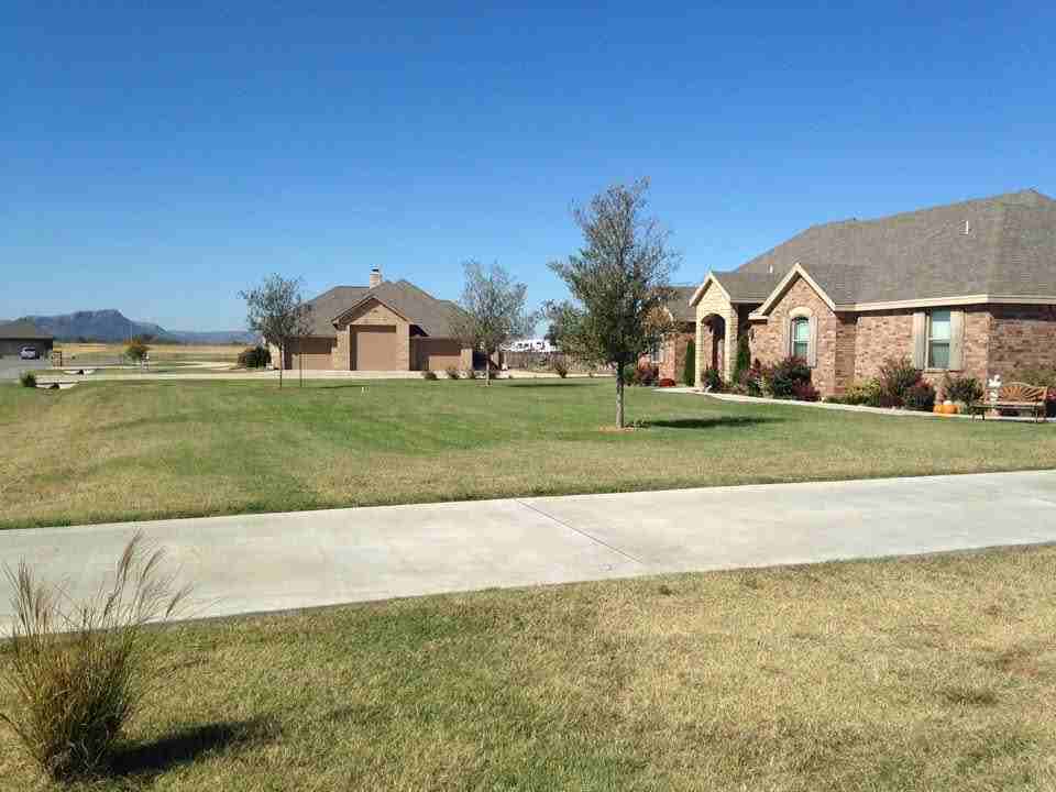 1088 Gray Hawk Dr #1 - Photo 2 of 28