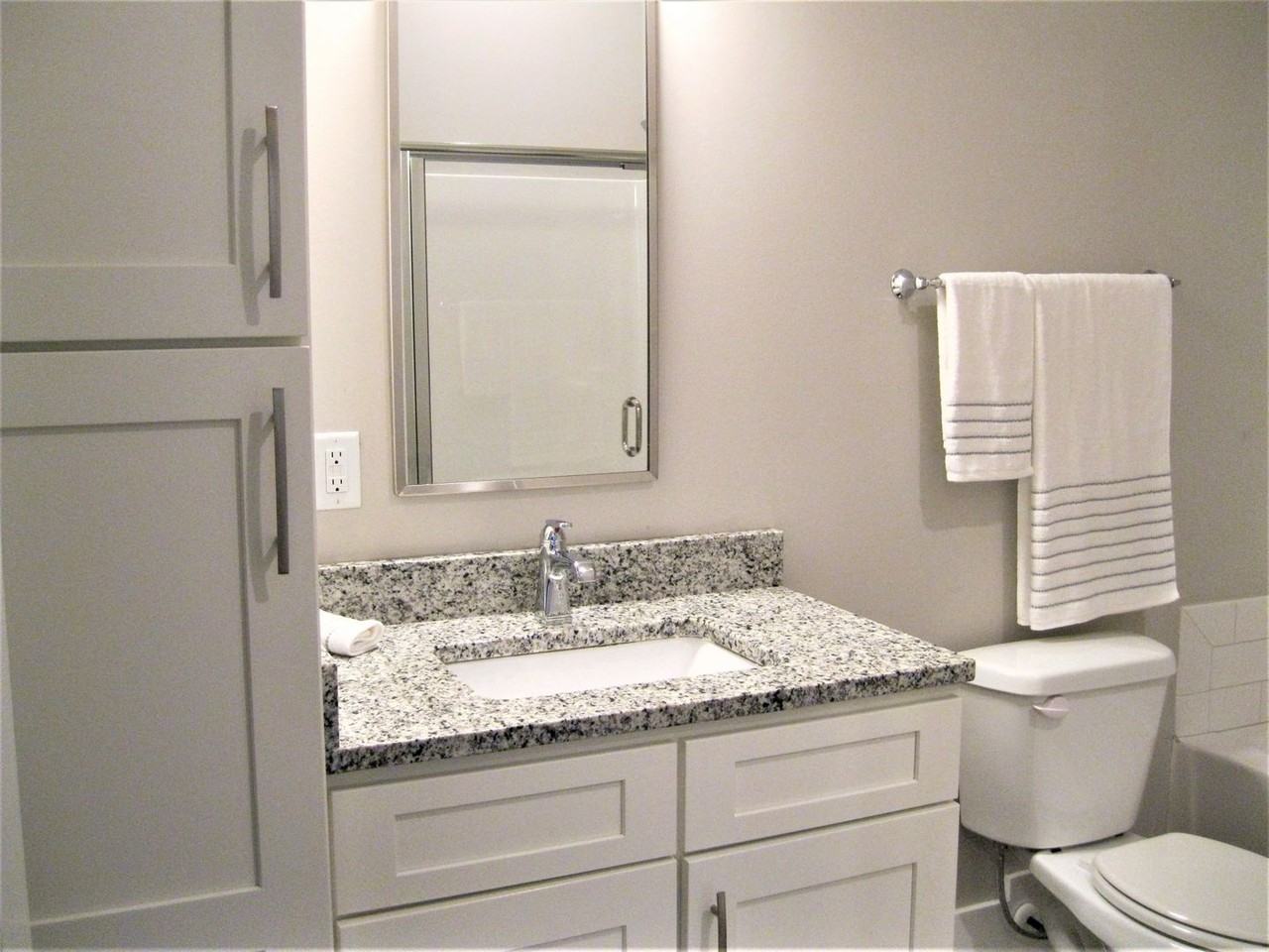 20 Overbrook Ct #108 - Photo 4 of 5