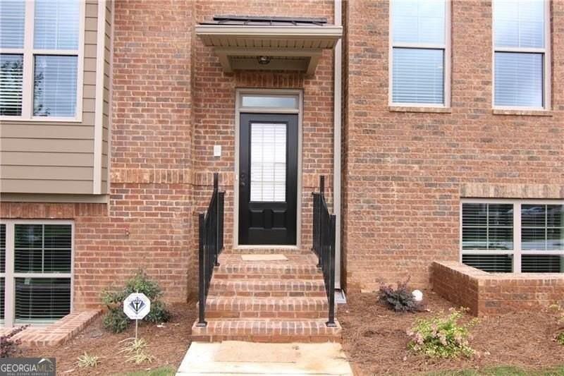 1660 Jardin Ct - Photo 2 of 24