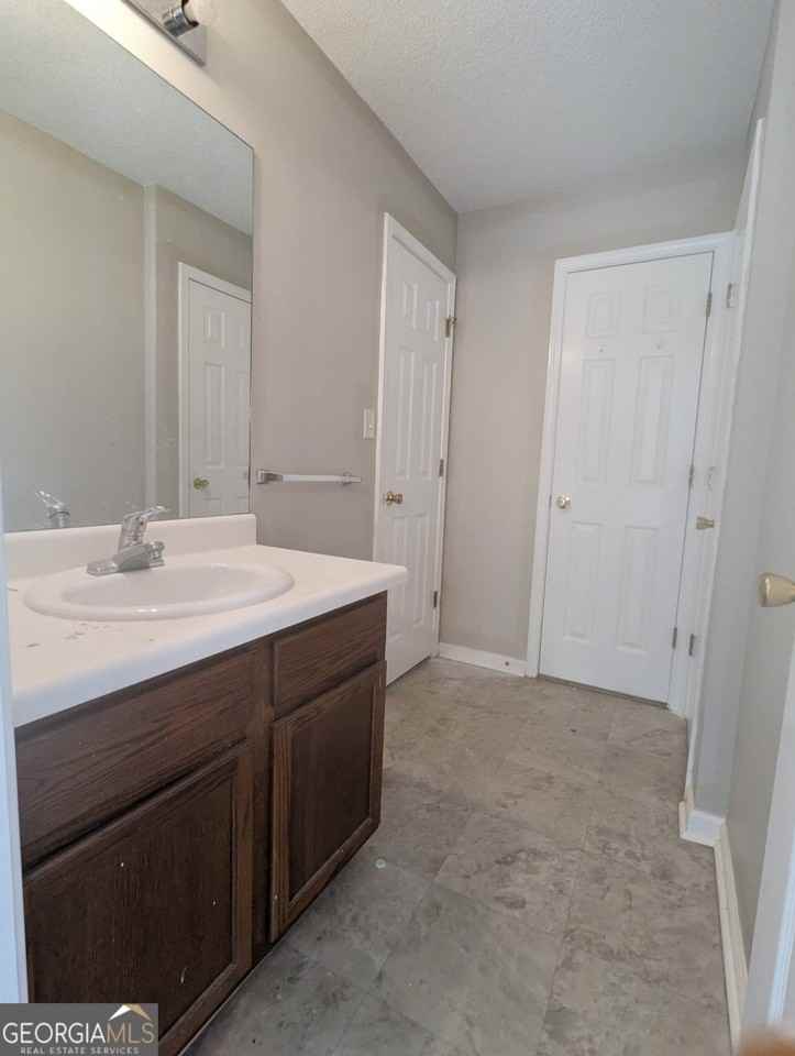 6857 Mahonia Pl - Photo 6 of 28