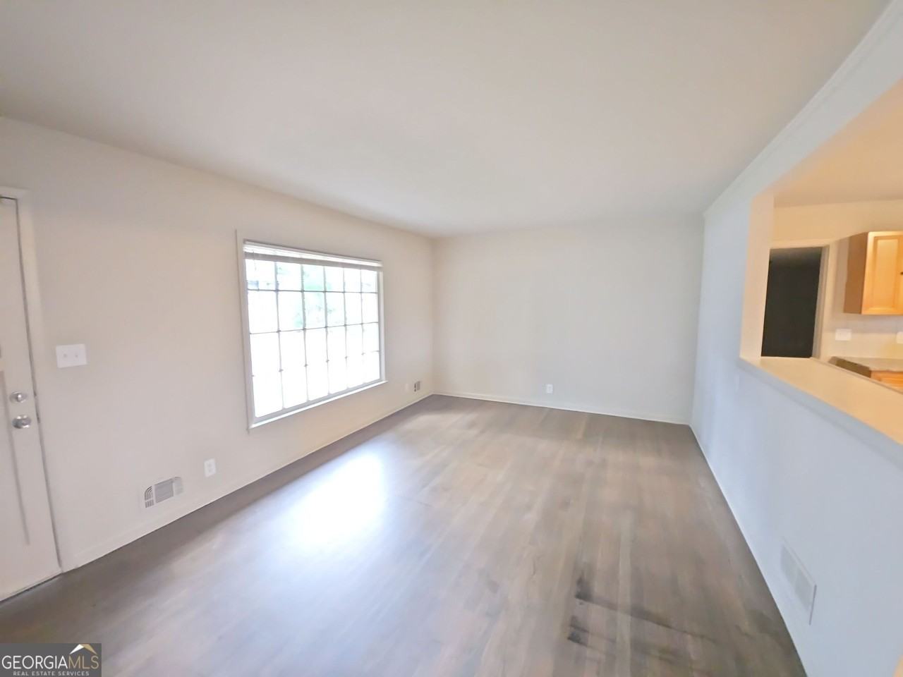 1632 Jolly Green Ct - Photo 2 of 13