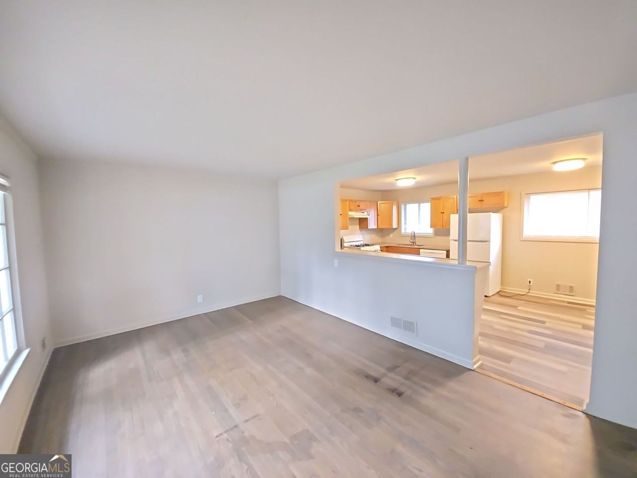 1632 Jolly Green Ct - Photo 3 of 13