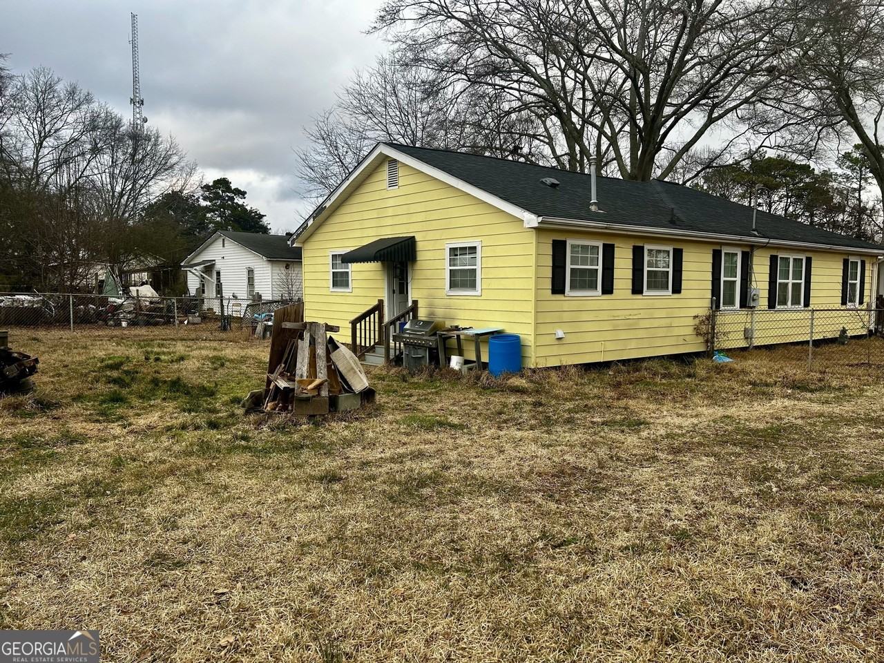 19 Helms St - Photo 2 of 10