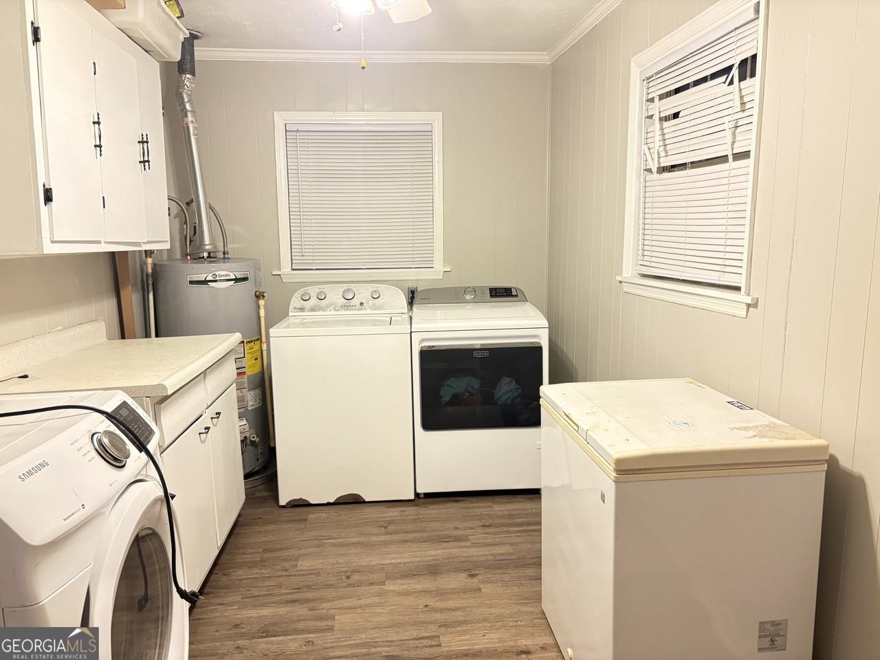 19 Helms St - Photo 5 of 10