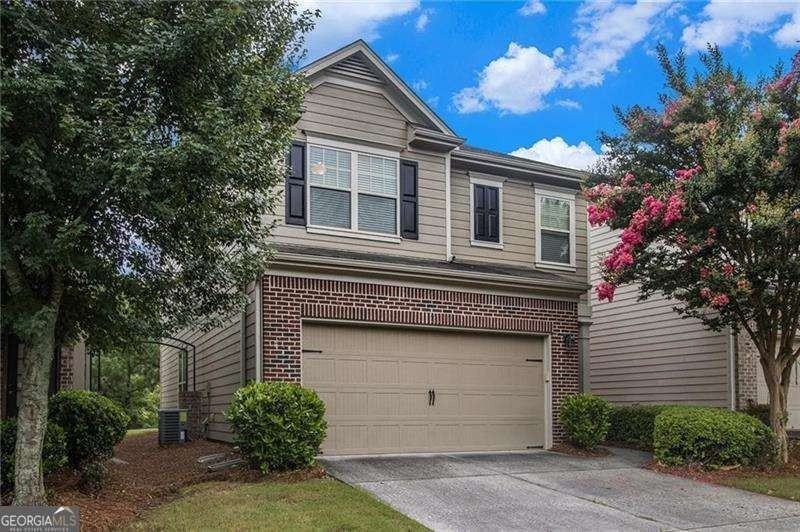 2530 Thackery Ct - Photo 2 of 16