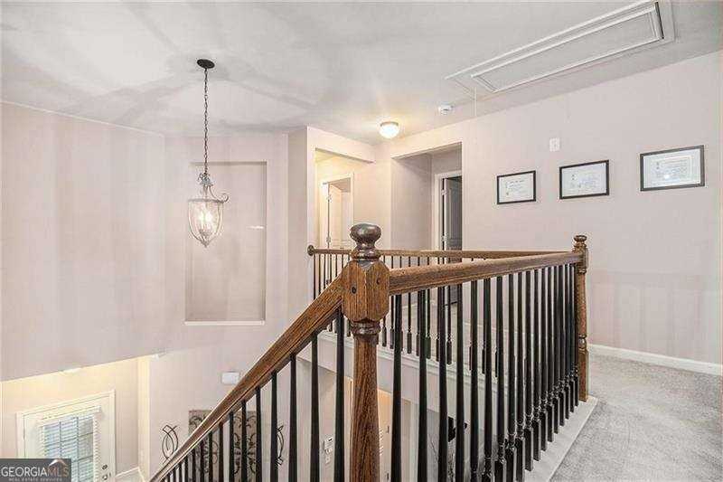 2530 Thackery Ct - Photo 7 of 16