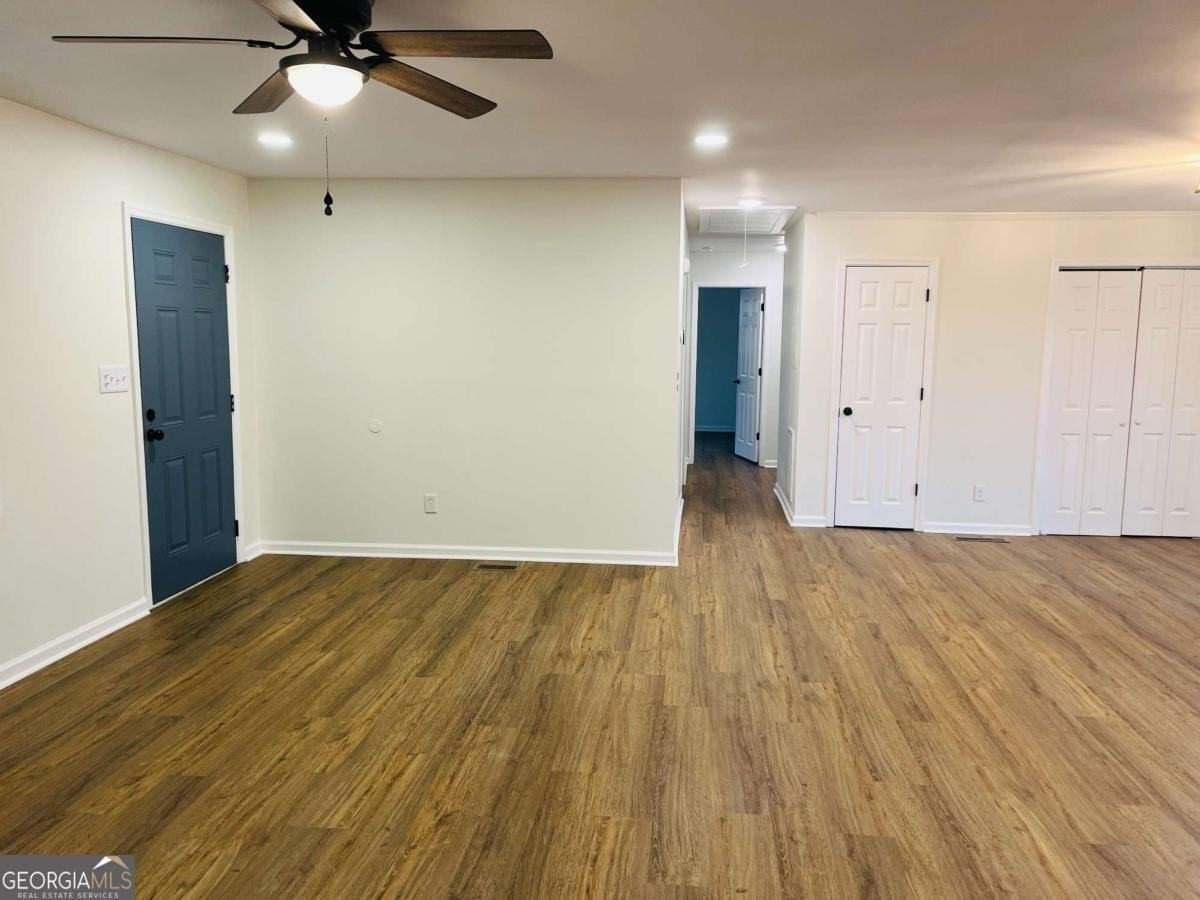 502 Bavarian Dr - Photo 5 of 24