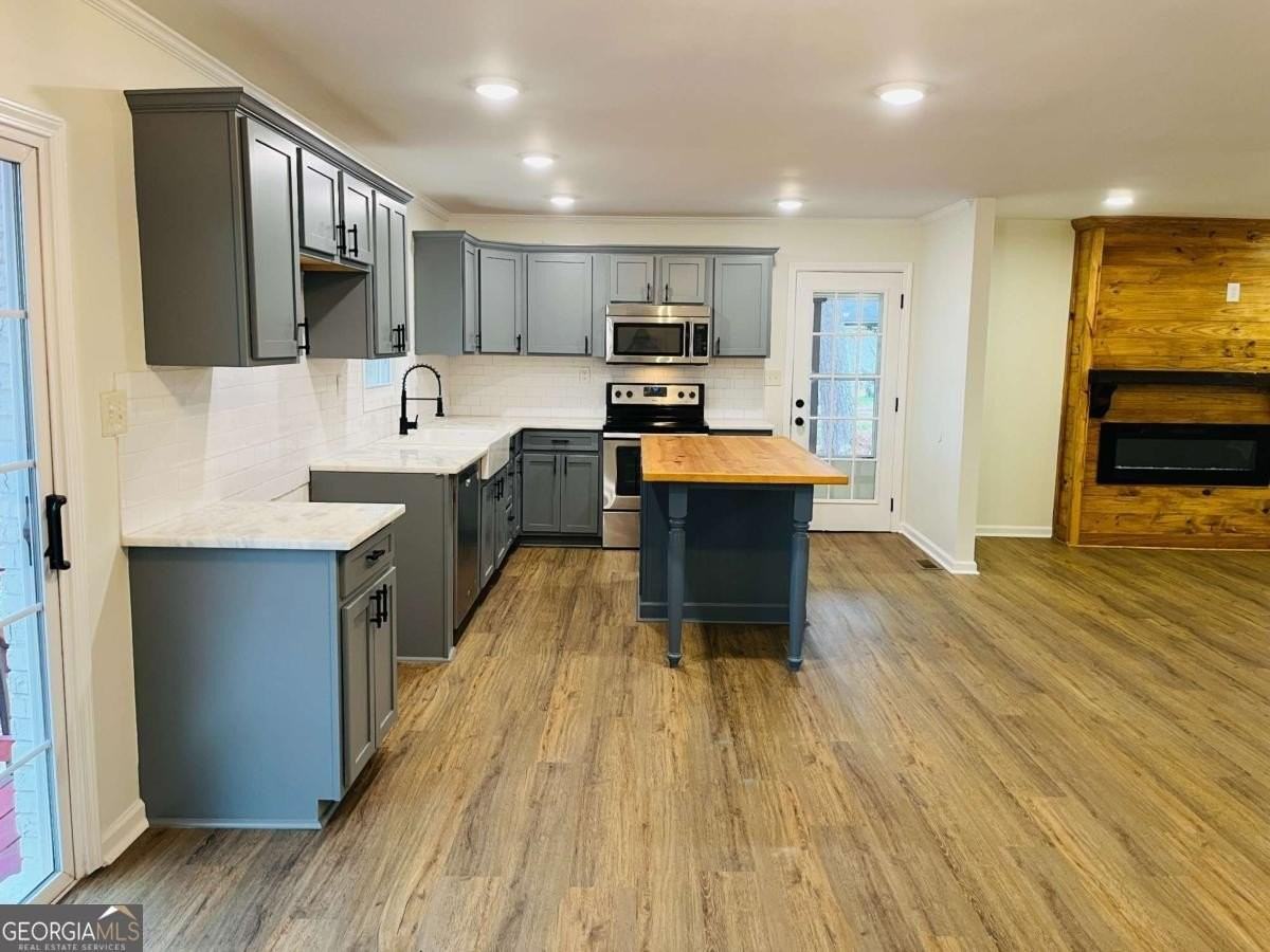 502 Bavarian Dr - Photo 7 of 24