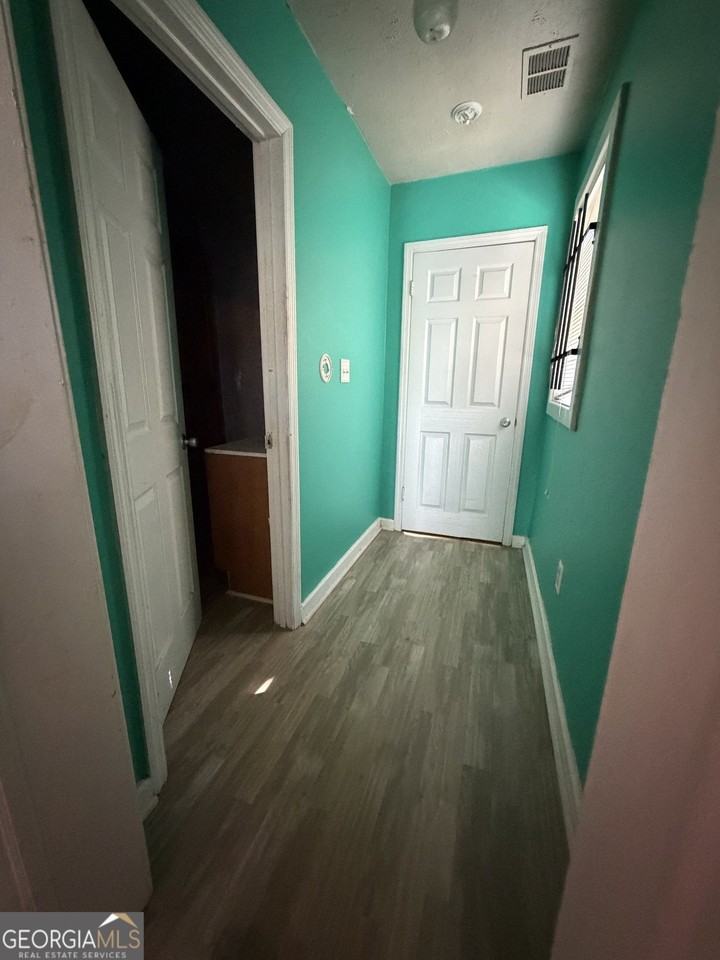 2002 Chicago Ave Nw - Photo 5 of 10