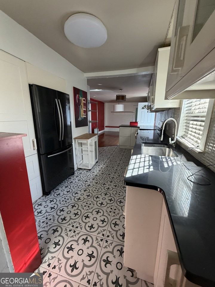 2002 Chicago Ave Nw - Photo 7 of 10