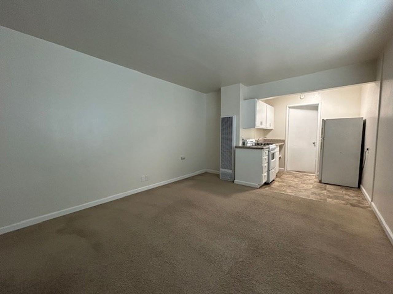 2115 Haste St #301 - Photo 5 of 12